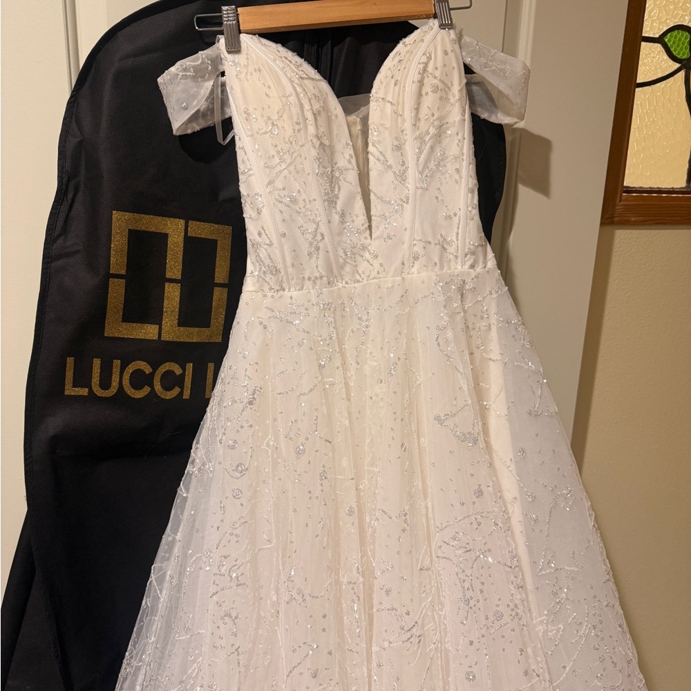 Off-Shoulder Ivory Sparkle Embellished Bridal Gown by Abby Lane Size 4 Gorgeous! - Picture 5 of 12